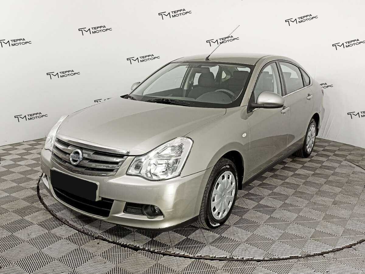 Nissan Almera